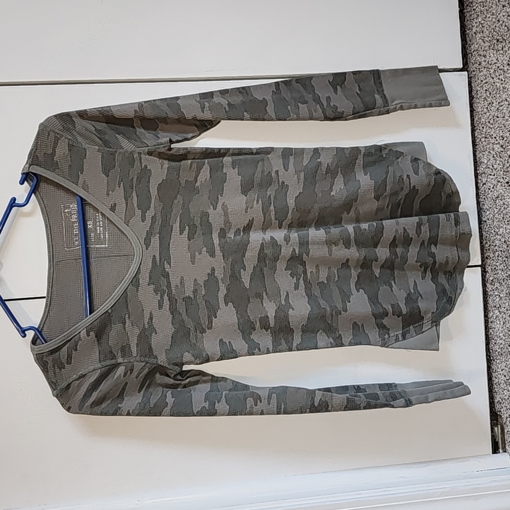 We The Free Camo Thermal Shirt V-Neck